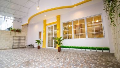 Dijual Cepat 14,8M Kost Exclusive di Mangga Besar 32 Kamar Tidur!