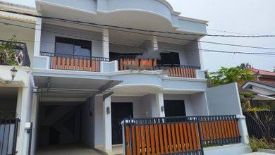 Jual Rumah Bagus Luas 162 m2 area BSD Griya Loka, Tangerang