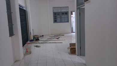 Disewakan Rumah Murah di Jembatan Dua, Jakarta Barat, LT 160m²