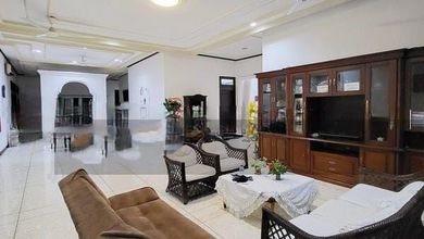 Penawaran Eksklusif, rumah Prestisius di Pondok Indah, Jakarta Selatan, LB 500m²