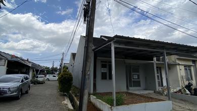 Rumah Megah Unfurnished Lokasi Strategis di Curug