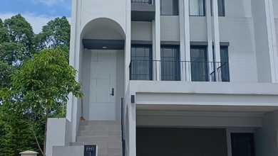 Rumah Sewaan Murah di BSD Green Wich, Tangerang, 3 KT, Harga 100 Juta /tahun