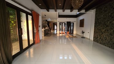 For Sale rumah Premium di Ciater, Tangerang - LT 420m²