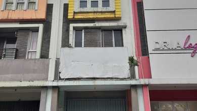 Ruko 3 Lantai Menghadap Jalan Raya Fluorite Gading Serpong