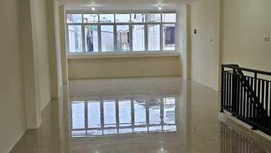 Ruko Baru Renov di Jembatan Lima Harga Siap di Nego