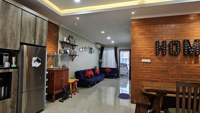 Jual Rumah Strategis di Gading Serpong Cluster Bohemia, Tangerang - LT 90m²