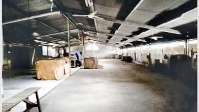 Dijual Pabrik di Muara Kamal 2,5 Lantai, Harga Masih bisa Nego