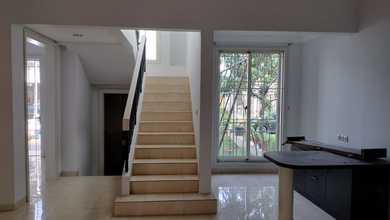 Hunian Mewah di Kawasan Alam Sutera, Tangerang, LB 408m², Harga 4,5 Miliar