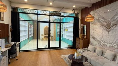 Rumah Prestisius di Kawasan Mangga Besar, Jakarta Barat, LB 360m², Harga 3,3 Miliar