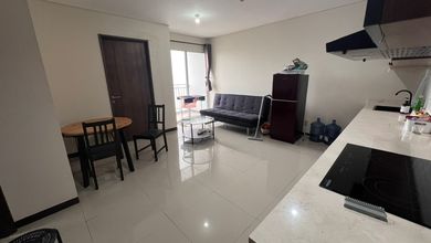 Sewa Apartemen Murah di Karang Tengah, Tangerang, 2 KT