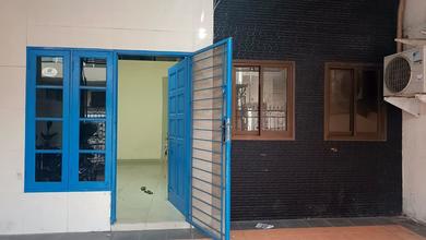 Rumah Sewaan Murah di Kalideres, Jakarta Barat, 3 KT, Harga 60 Juta /tahun