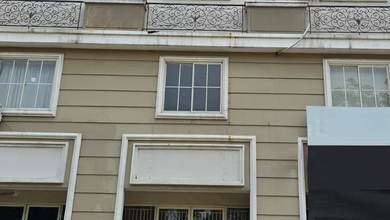 Termurah! Jual Ruko Second Siap Huni Unfurnished untuk Usaha Anda di Green Lake City