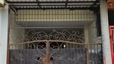 Kesempatan Rumah di Taman Palem, Jakarta Barat, LB 88m², Harga 1,35 Miliar