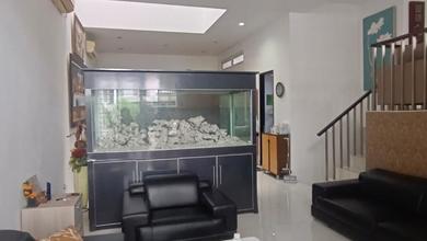 Kesempatan Eksklusif, rumah Prestisius di Kalideres, Jakarta Barat, LB 248m²