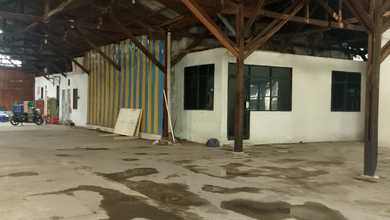 GUDANG SIAP PAKAI LUAS 800M DI JATINEGARA KAUM PULO GADUNG JAKARTA TIMUR