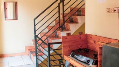 Dijual Murah Rumah kos kos an di Bendungan Hilir, lokasi sangat strategis dekat dengan perkantoran (Thamrin, Sudirman, dan Gatot Subroto), Kondisi Kamar terisi full 99 %, Passive income sekitar 1 M / thn. Sudah pakai token di tiap kamar.