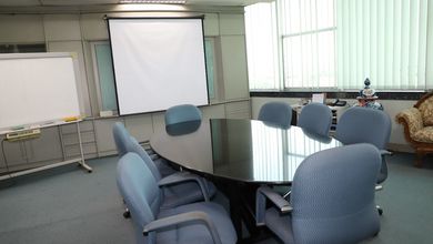 Dijual Murah Gedung Perkantoran di Tomang Raya, lokasi strategis dekat dengan busway, perkantoran, Mall, dan Tol. 