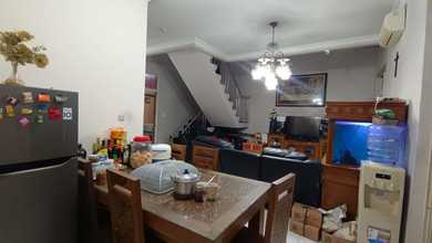 Hunian Mewah di Kawasan Tangerang Kota, Tangerang, LB 300m², Harga 2,8 Miliar