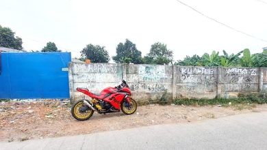 Kesempatan Rumah di Tangerang Kota, Tangerang, LB 220m², Harga 1,1 Miliar