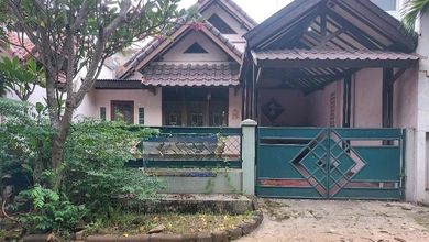 Jual Rumah Strategis di Cipondoh, Tangerang - LT 160m²