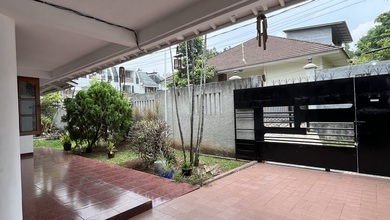 Dijual rumah Eksklusif di Pesanggrahan, Jakarta Selatan - LT 779m²