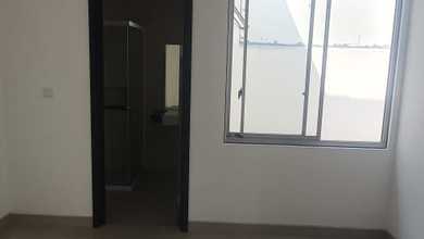 Rumah Mewah Semi Furnished Lokasi Strategis Kawasan Pantai Indah Kapuk 2