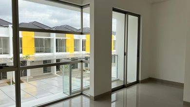 Jual Segera Rumah Mewah area Pantai Indah Kapuk 2, Jakarta Utara, Luas 75 m2