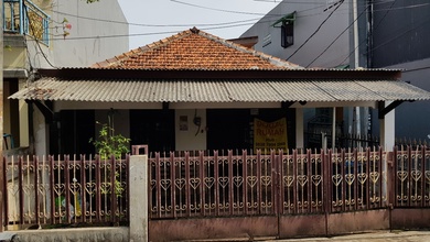 Penawaran Eksklusif, rumah Prestisius di Pondok Pinang, Jakarta Selatan, LB 190m²