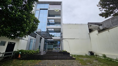 Mini Building 5 Lantai Area Abdullah Syafei Kampung Melayu