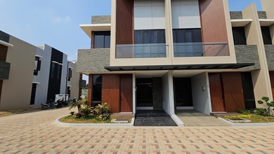 Promo Rumah di Kembangan, Jakarta Barat, LB 110m², Harga 2,34 Miliar