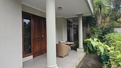 Kesempatan Langka, rumah Prestisius di Fatmawati, Jakarta Selatan, LB 400m²