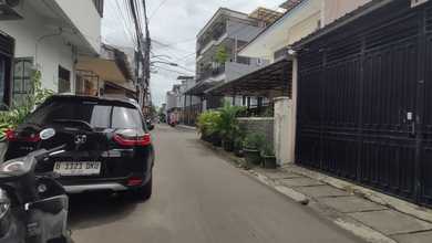 Dijual rumah Mewah di Jelambar, Jakarta Barat - LT 120m²