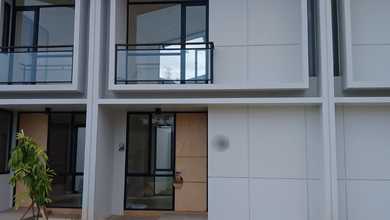 Rumah premium dengan Lahan 74 m2 Kawasan Lippo Karawaci, Tangerang