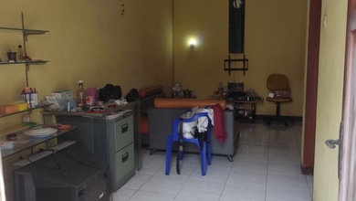 Kesempatan Rumah di Pademangan, Jakarta Utara, LB 200m², Harga 2 Miliar