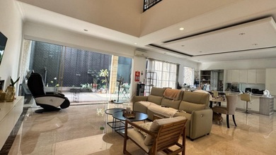 Rumah Prestisius di Kawasan Gading Serpong, Tangerang, LB 600m², Harga 13 Miliar
