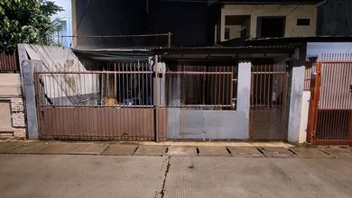 Rumah Favorit di Kelapa Gading, Jakarta Utara, 1 KT, Harga 1,25 Miliar