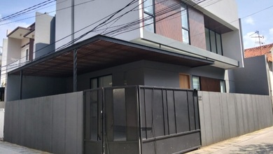 Dikontrakkan Rumah Murah di Kelapa Gading, Jakarta Utara, LT 150m²