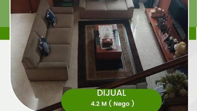 Hunian Prestisius di Kawasan Pondok Pinang, Jakarta Selatan, LB 300m², Harga 9,7 Miliar