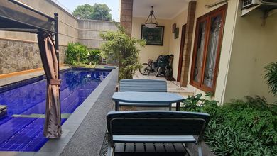 Rumah Prestisius di Kawasan Bintaro, Jakarta Selatan, LB 600m², Harga 9,6 Miliar