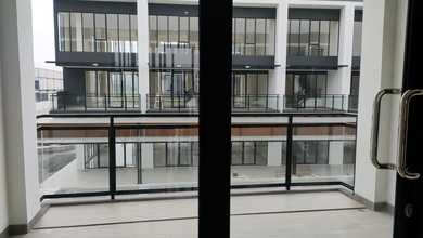 Ruko Bagus Hampton Walk 3 Lantai Gading Serpong Tangerang