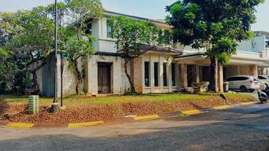 Kesempatan Eksklusif, rumah Mewah di Sektor 7-Bintaro, Tangerang Selatan, LB 500m²