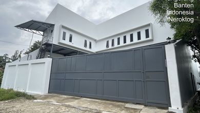 DIJUAL GUDANG SIAP PAKAI di kav DPR Nerogtog Pinang Tangerang.