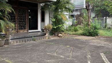 Dijual rumah Premium di Sunrise Garden, Jakarta Barat - LT 627m²
