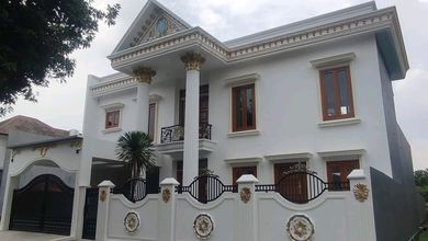 Penawaran Eksklusif, rumah Prestisius di BSD Puspita Loka, Tangerang, LB 600m²