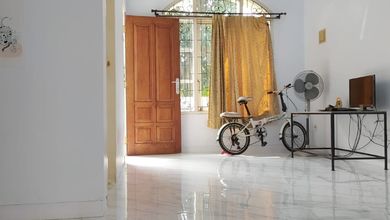 Dikontrakkan Rumah Murah di Serpong Regency Melati Mas, Tangerang Selatan, LT 90m²