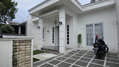 Rumah Area Premium Bintaro, Jakarta Selatan - Harga Terbaik 2,6 Miliar