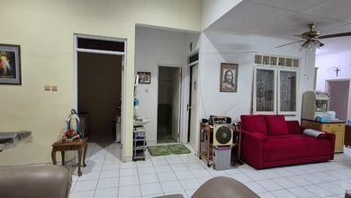 Dikontrakkan Rumah Terjangkau di Villa Melati Mas, Tangerang Selatan, LT 105m²