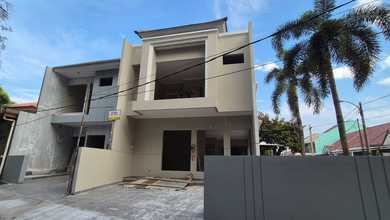 Dijual rumah Mewah di Villa Melati Mas, Tangerang Selatan - LT 143m²