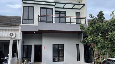 Rumah Mewah Luas 112 m2, area BSD Sevilla, Tangerang