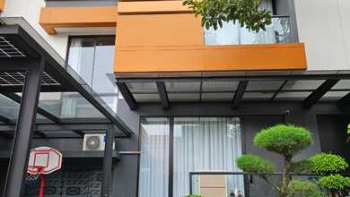 Rumah Area Luxury Summarecon Serpong, Tangerang - Harga Menarik 6,7 Miliar